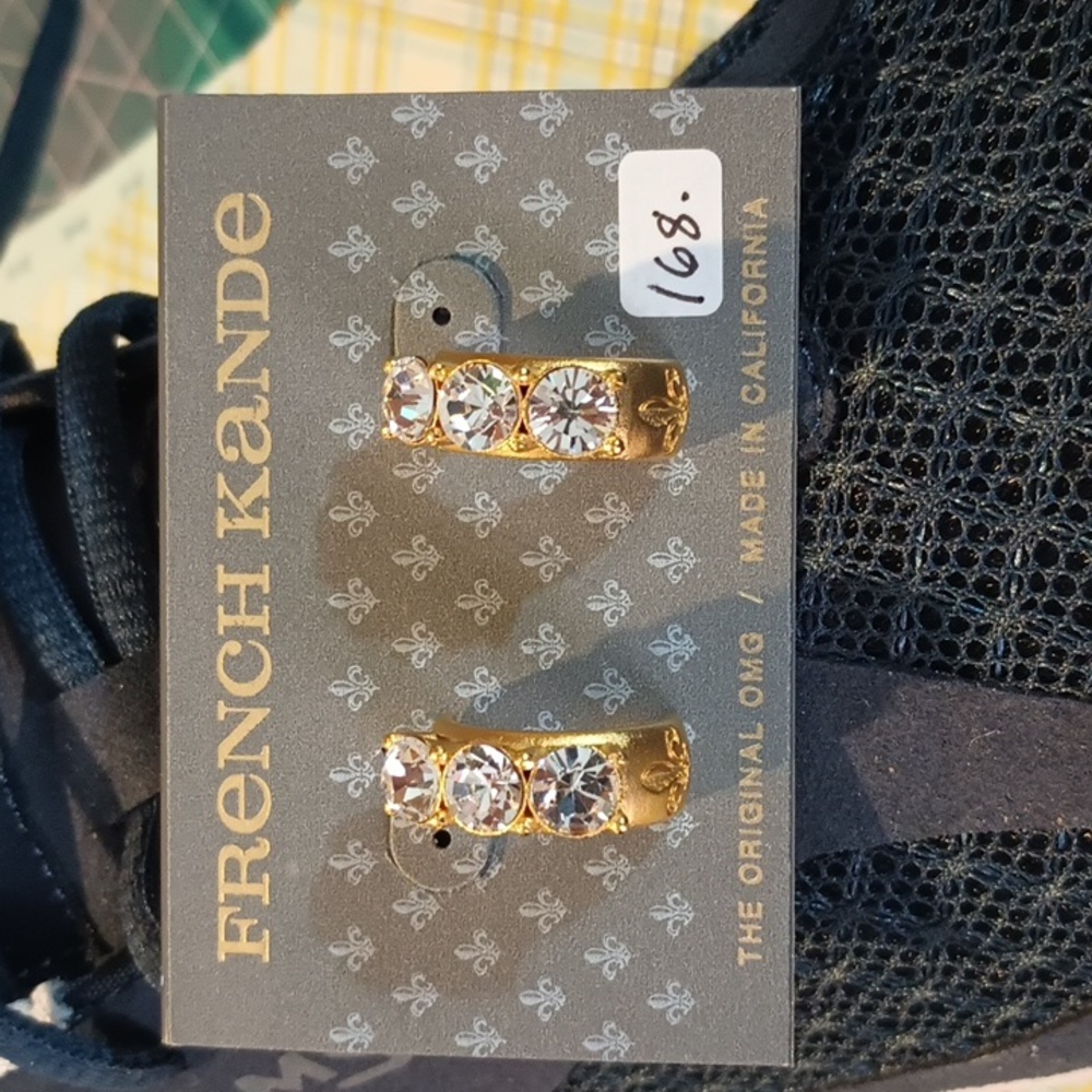 French kande earrings new